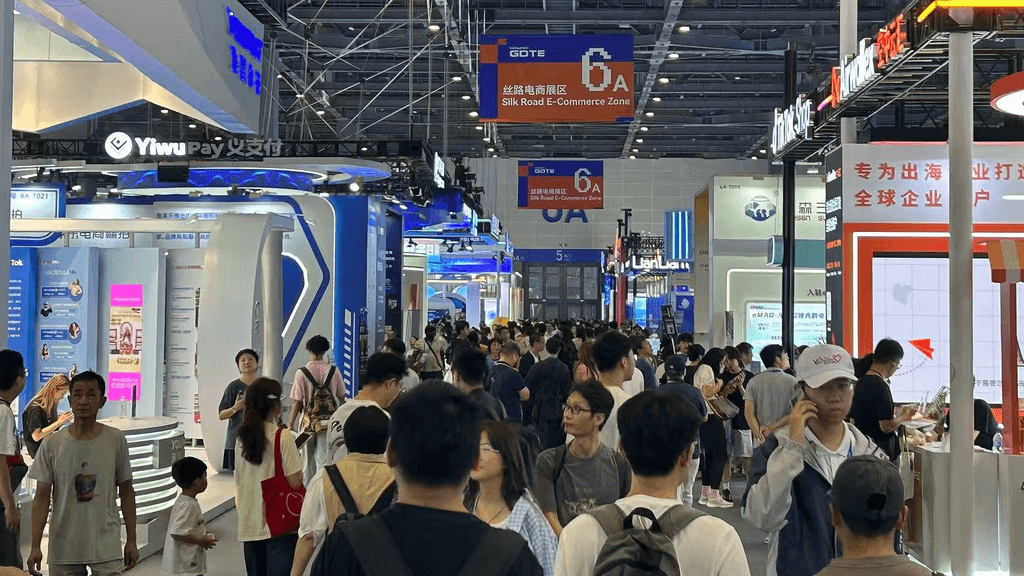 CR450: World's fastest bullet train hits track for trials in China