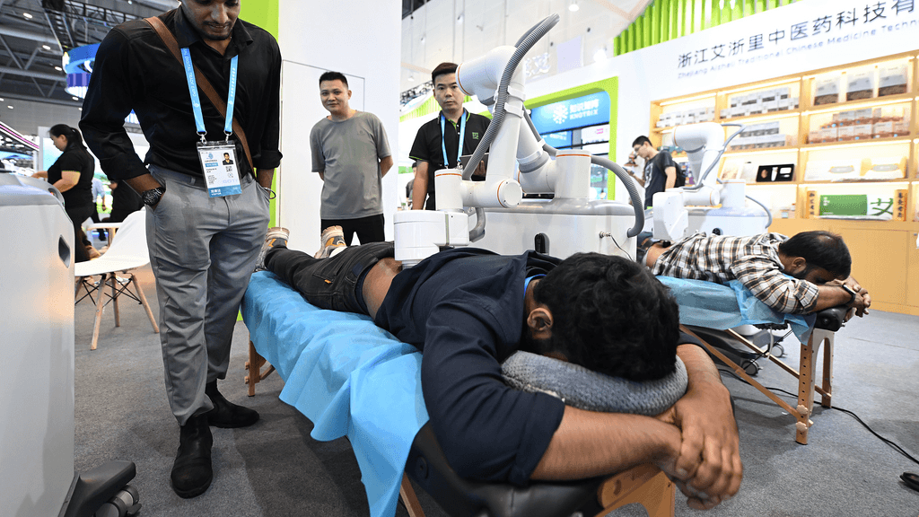 CR450: World's fastest bullet train hits track for trials in China